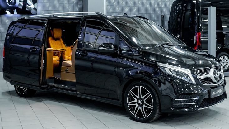 Mercedes-Benz V-Class with open cabin